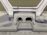 Puertos de alimentación y Ethernet de Starlink Mini